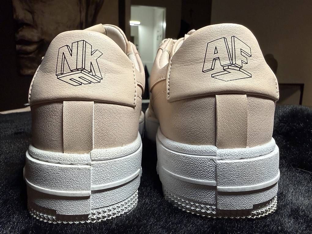 Nike Damenschuhe: Air Force 1 Gr.40 – Gebraucht aus Interlaken von saanduusch 2