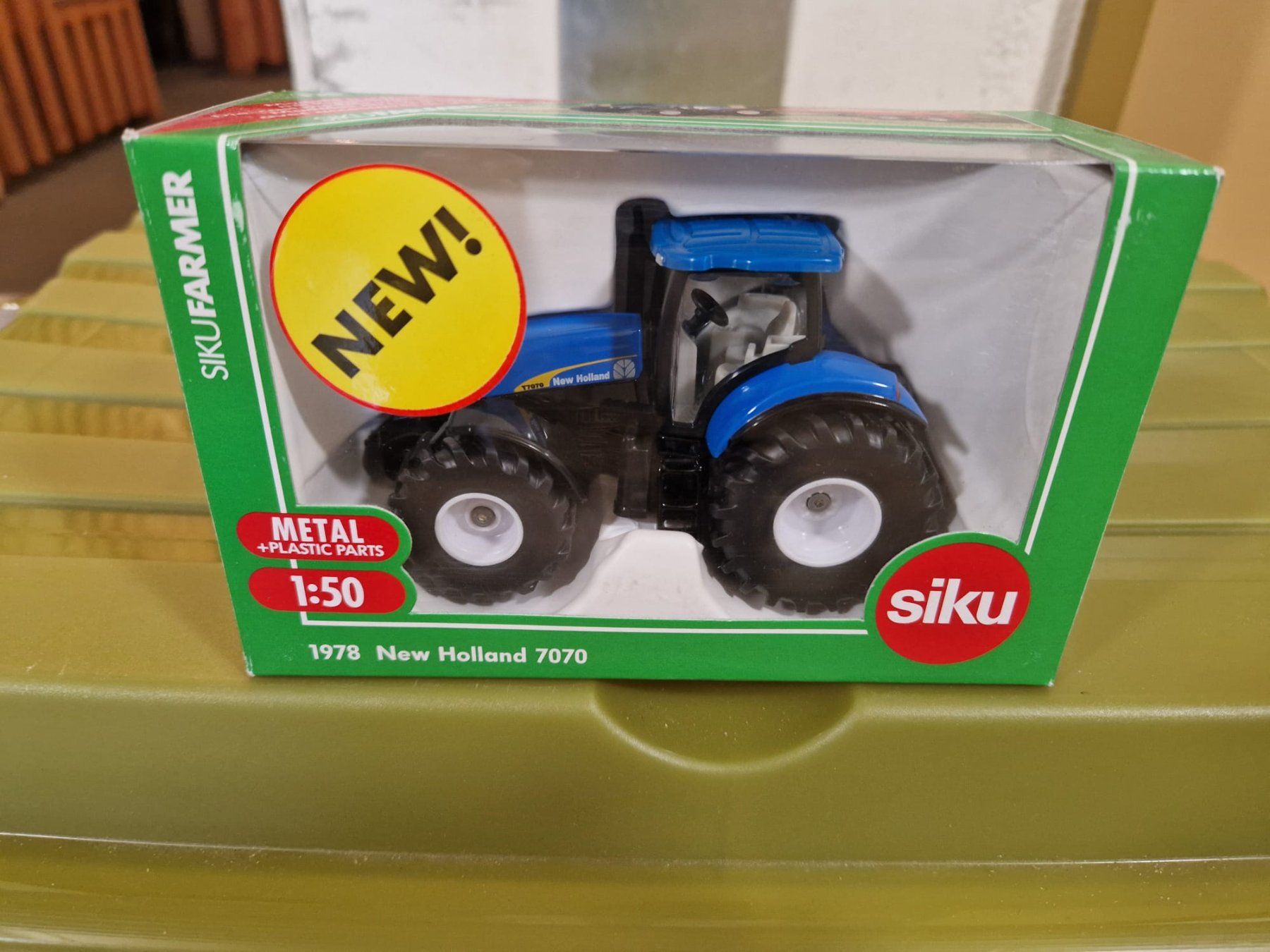 Siku Kits de montage: Modelltraktor New Holland – D'occasion à St. Gallen par wri_m9b2