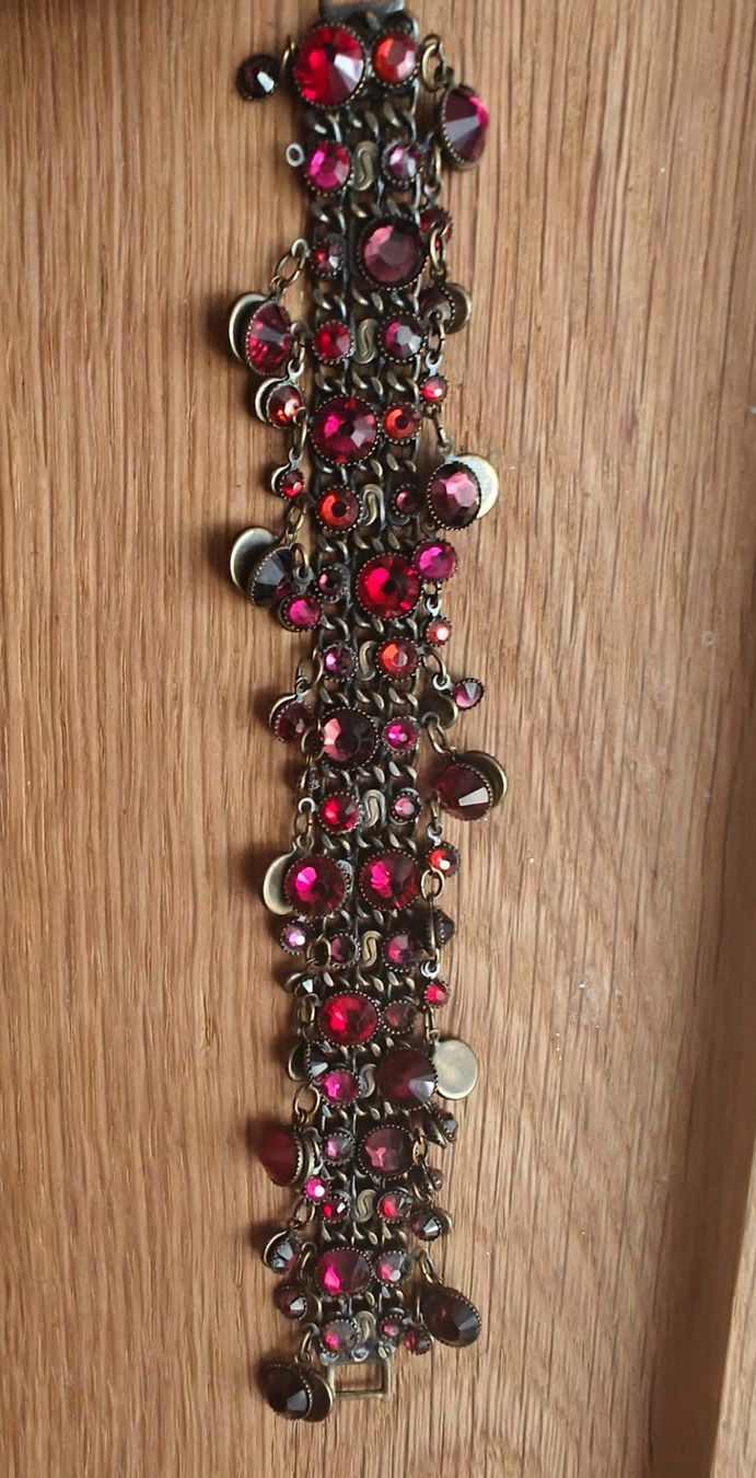 Bracciali & Braccialetti: Konplott Wunderschönes Armband mit roten Steinen – Usato da Neuenkirch venduto da awallace 3