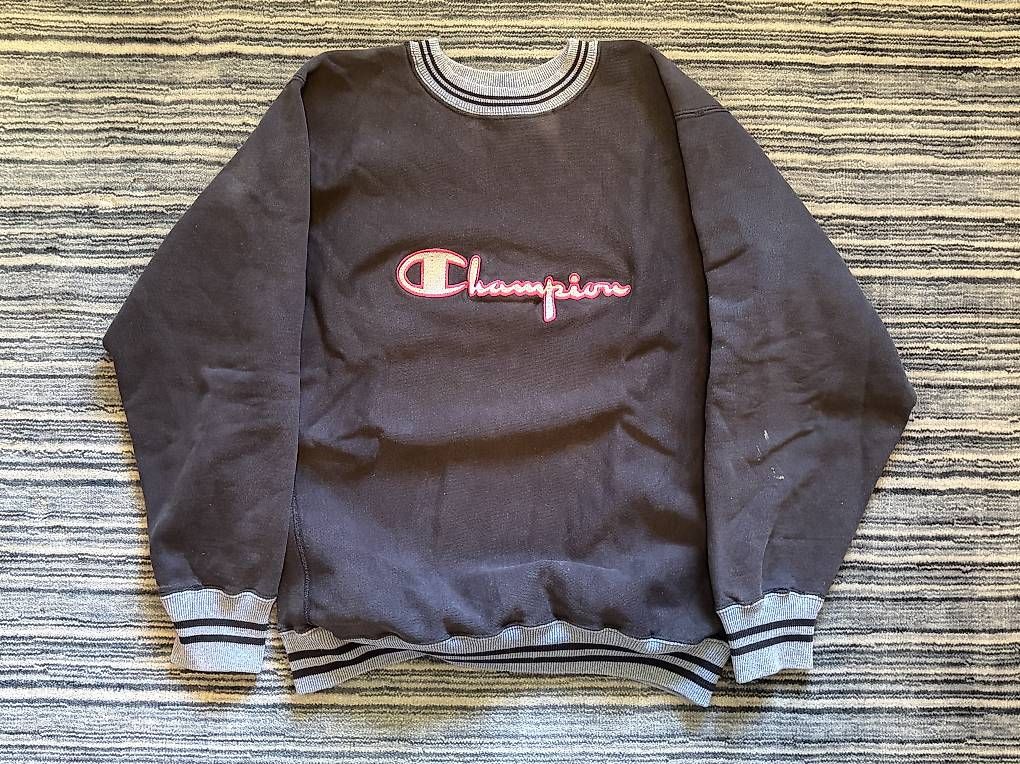 Pullover & Sweatshirts: Vintage Champions Reverse Weave Size L – Gebraucht aus Bern von tan_xdn8