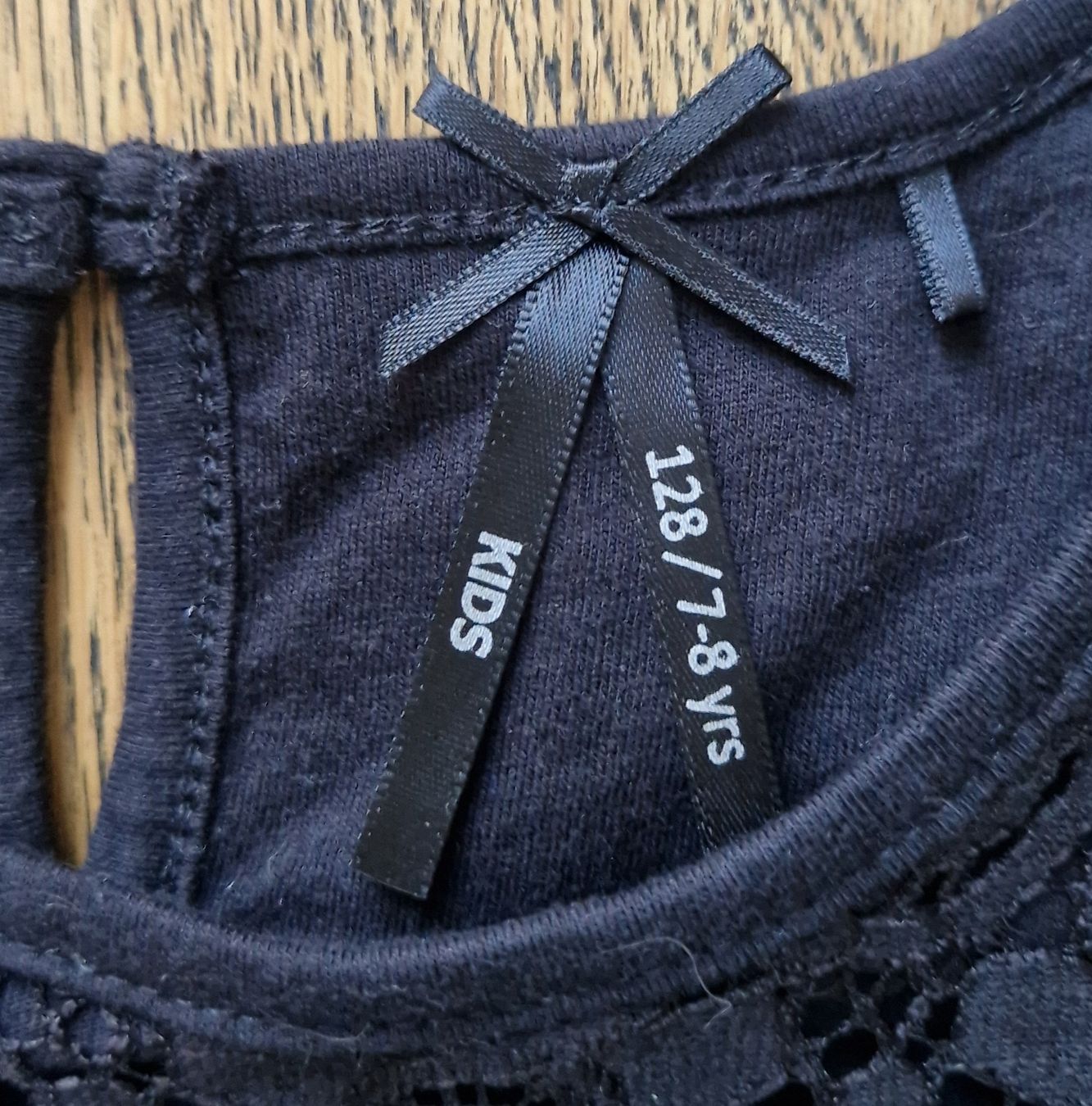 Vestiti & Gonne: Schwarzes Sommerkleid Gr. 128 – Usato da Benken SG venduto da EgMoJo 1