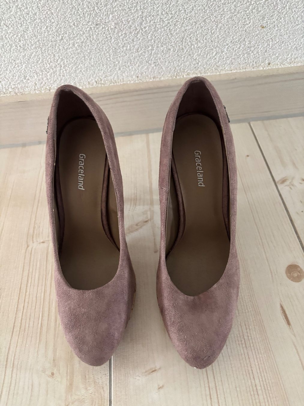 Graceland Scarpe da donna: Chaussures taille 35 – Usato da Chapelle-s-Moudon venduto da vanesso 2