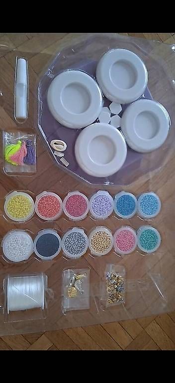 Kit bricolage: Enfile perles pour créer des bracelets – Nuovo e nell'imballaggio originale da Chêne-Bougeries venduto da gre_5hjn 1