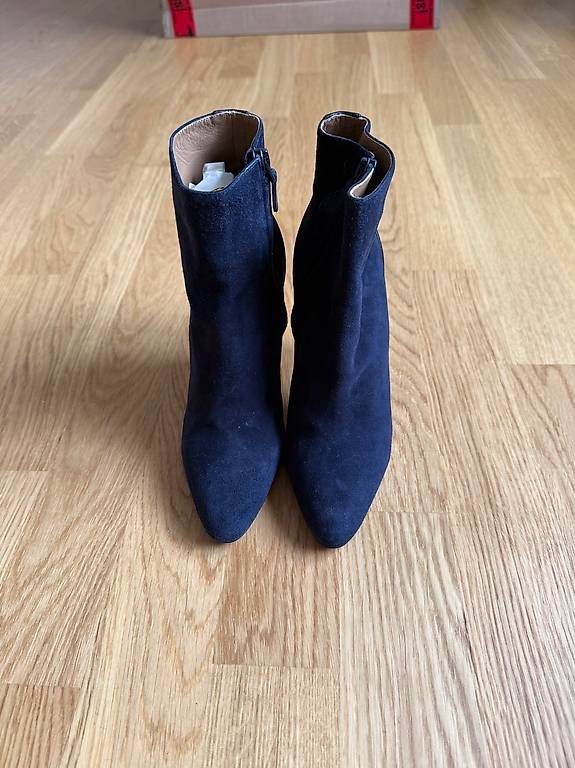 Damenschuhe: Stivaletti Hermès  – Neu und originalverpackt aus Massagno von lad_cv7t