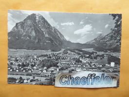2999 Glarus mit Glärnisch gegen