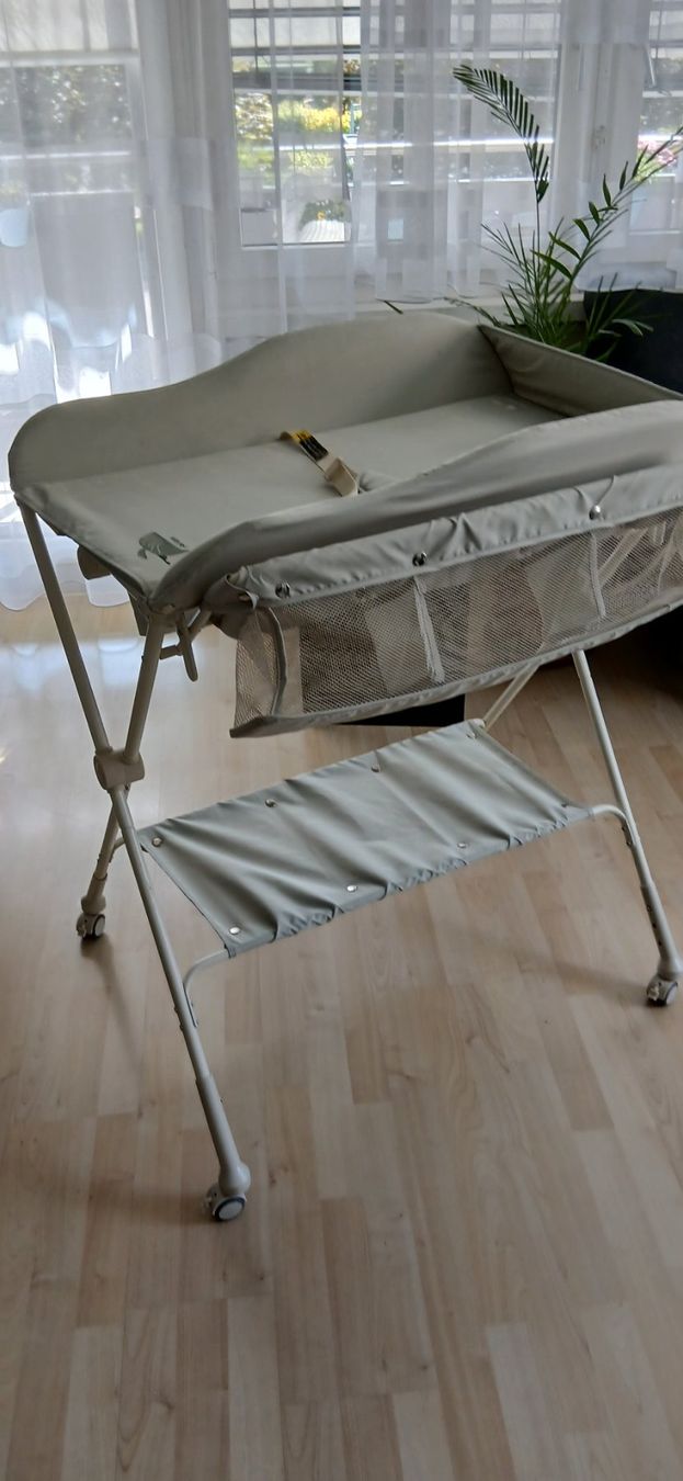 Fasciatoi & Accessori: Wickeltisch – Usato da Umiken venduto da mar_5b6j