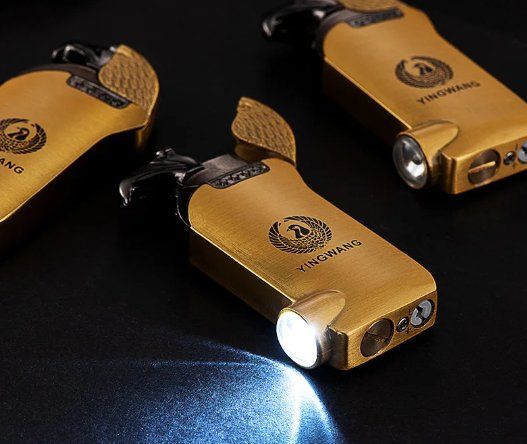 Accendini: Lampe Feuerzeug YingWang – Nuovo e nell'imballaggio originale da Wängi venduto da elcigarro 1