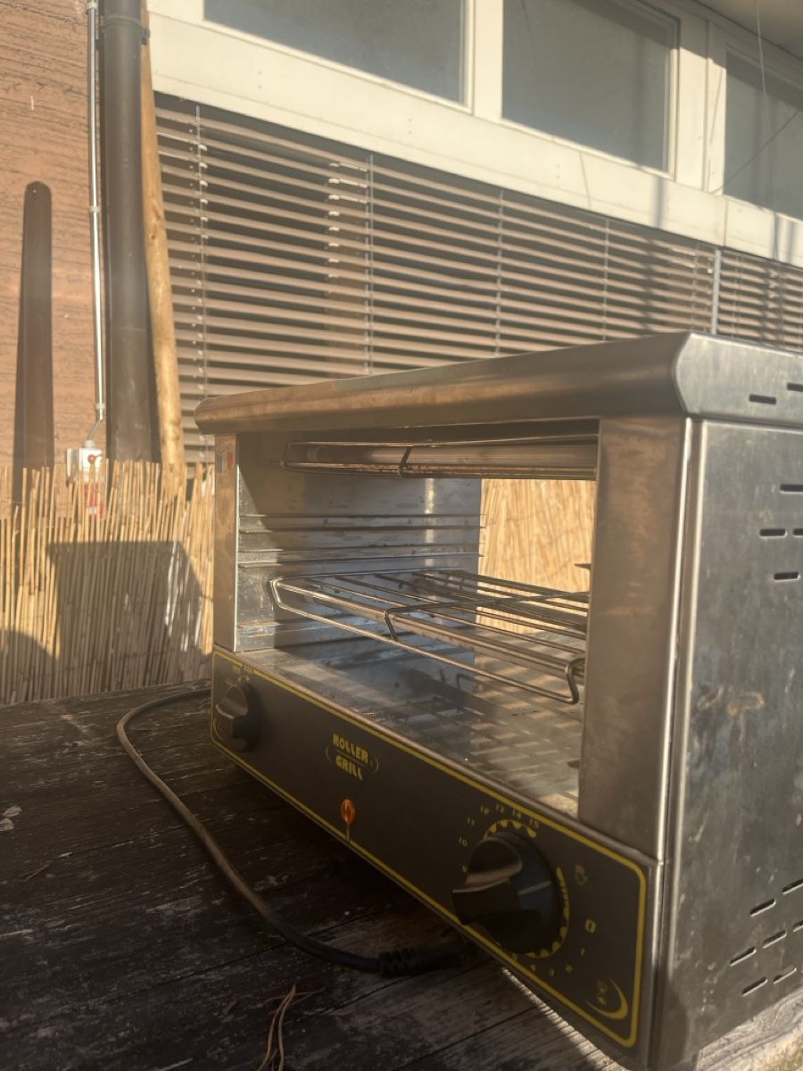 Tutte le macchine: Roller Grill Ofen  – Usato da Zürich venduto da car_pk79 4