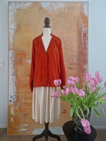 MAURO GRIFONI Seidenbluse 100% Seide – Ziegelrot – Gr. M
