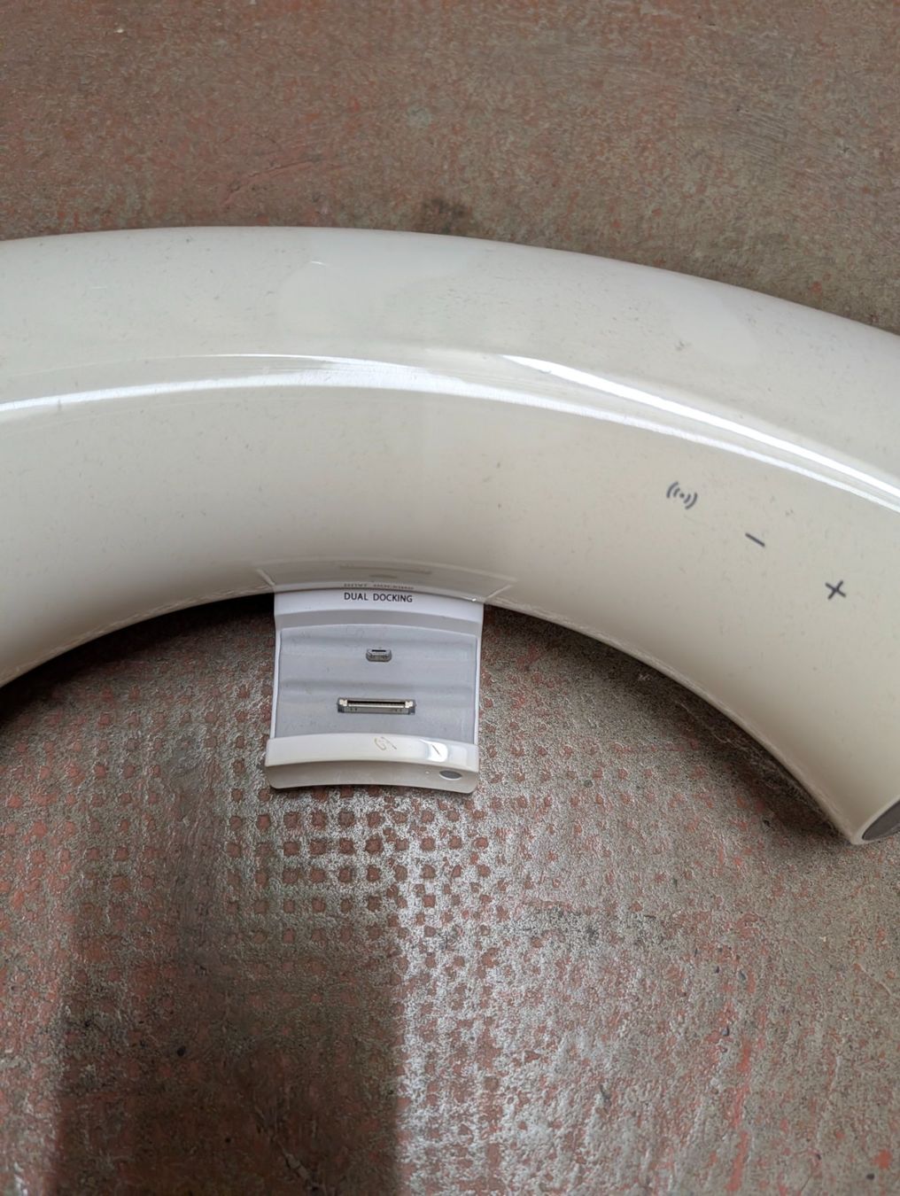 Samsung Lautsprecher: Samsung DA-E570 Sound-Dock gebraucht – Gebraucht aus Basel von BICICLETTISTA 1