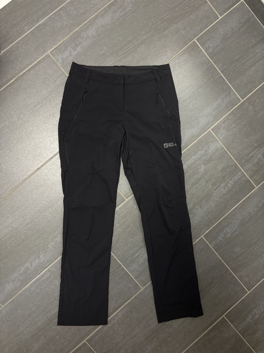 Jack Wolfskin Pantaloni: Jack Wolfskin Wanderhose 36 – Usato da Rümlang venduto da svent 1