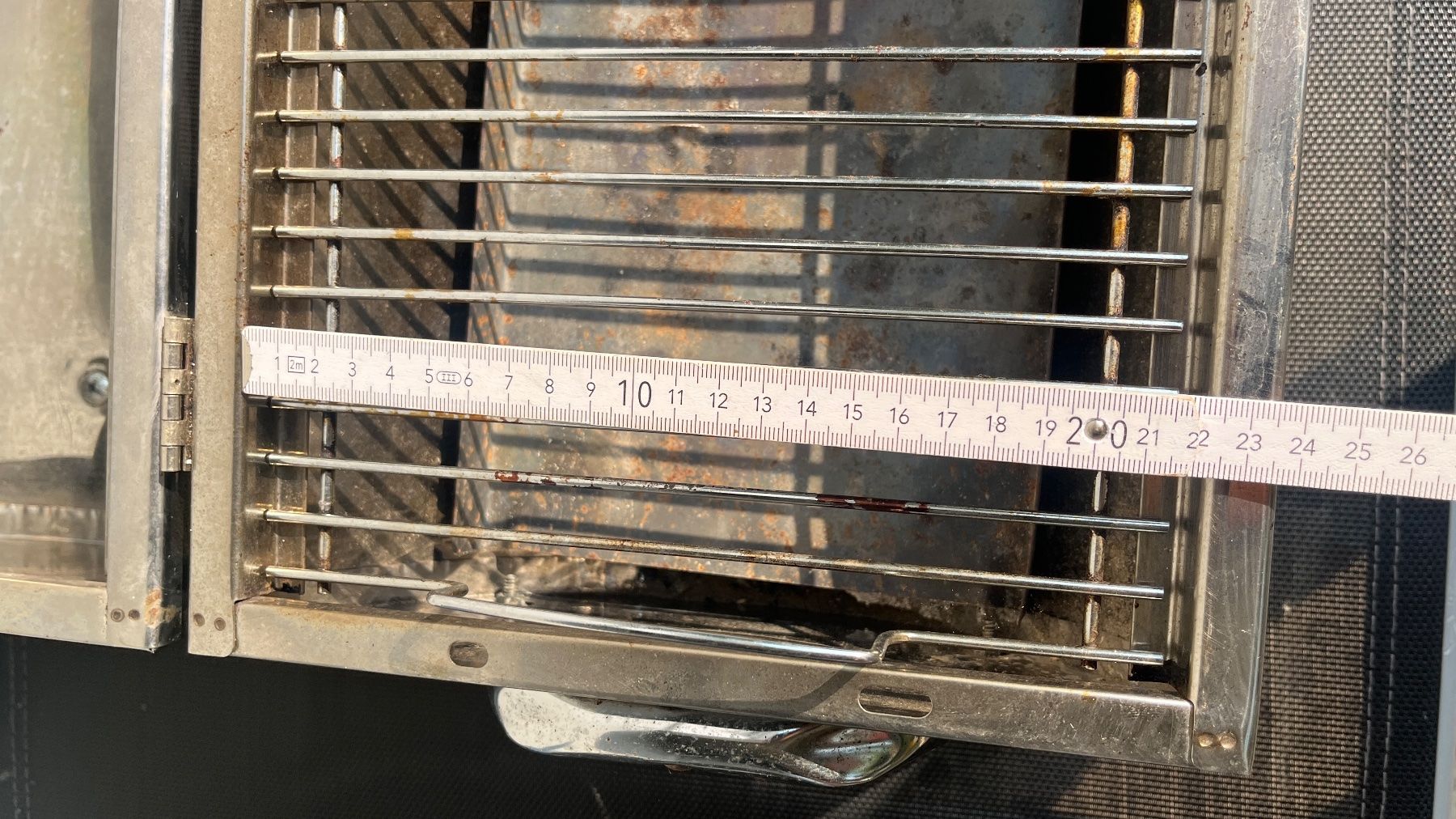 Grills: Holzkohle-Grill / Klapp-/Koffer-Grill – Gebraucht aus Moosleerau von Clematis13 7