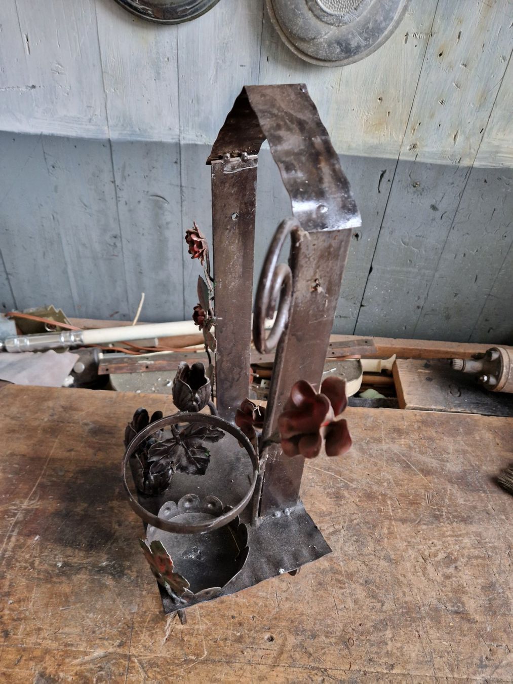 Portacandele: Antico candelabro in ferro – Usato da sementina venduto da patrol01 4