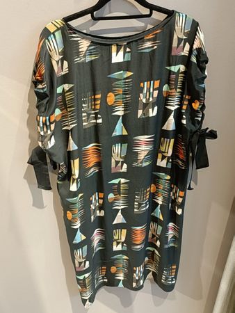 Seidenkleid Marke Tela, Grösse L