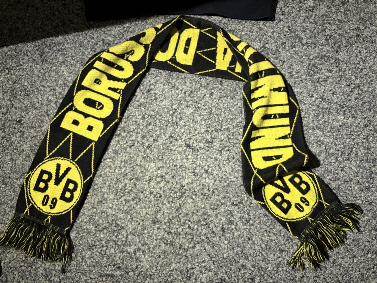 Foulard & Sciarpe: BVB Dortmund Schal – Usato da Tägerig venduto da Asura99