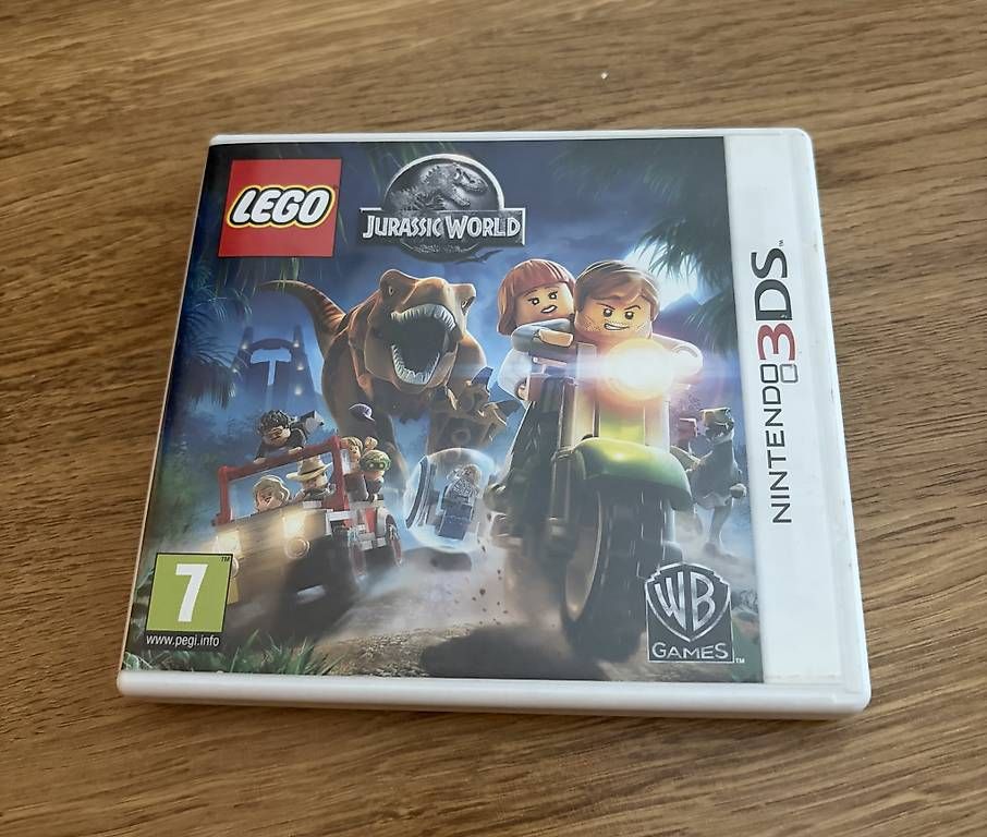 Nintendo Giochi: 3DS Lego Jurassic World – Usato da Glattpark(Opfikon) venduto da Beubeu44