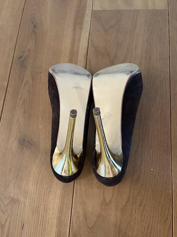 Scarpe da donna: Damen High Heels, Grösse 38 – Usato da Lachen SZ venduto da mcstaehlin 2