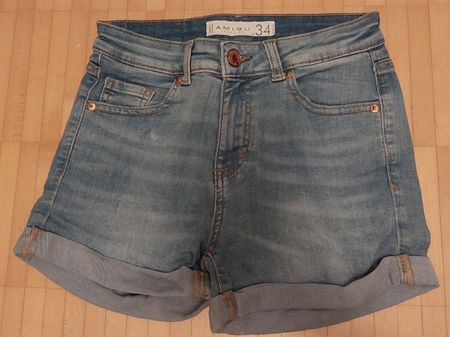 Amisu Damen Shorts Gr. 34