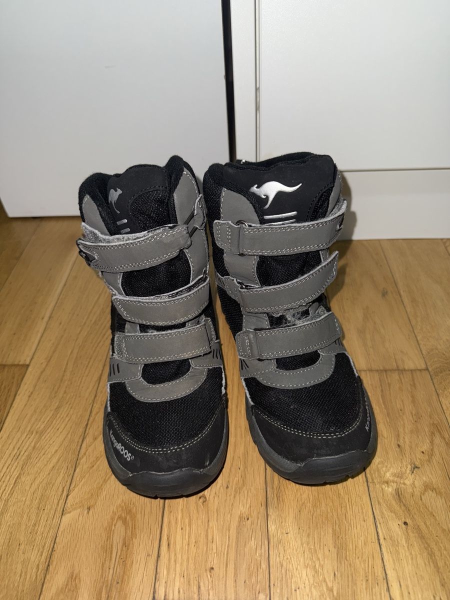 Scarpe per ragazzi: Kangaroos Winterstiefel, Grösse 33 – Nuovo (secondo la descrizione) da Aarburg venduto da Da-Lila