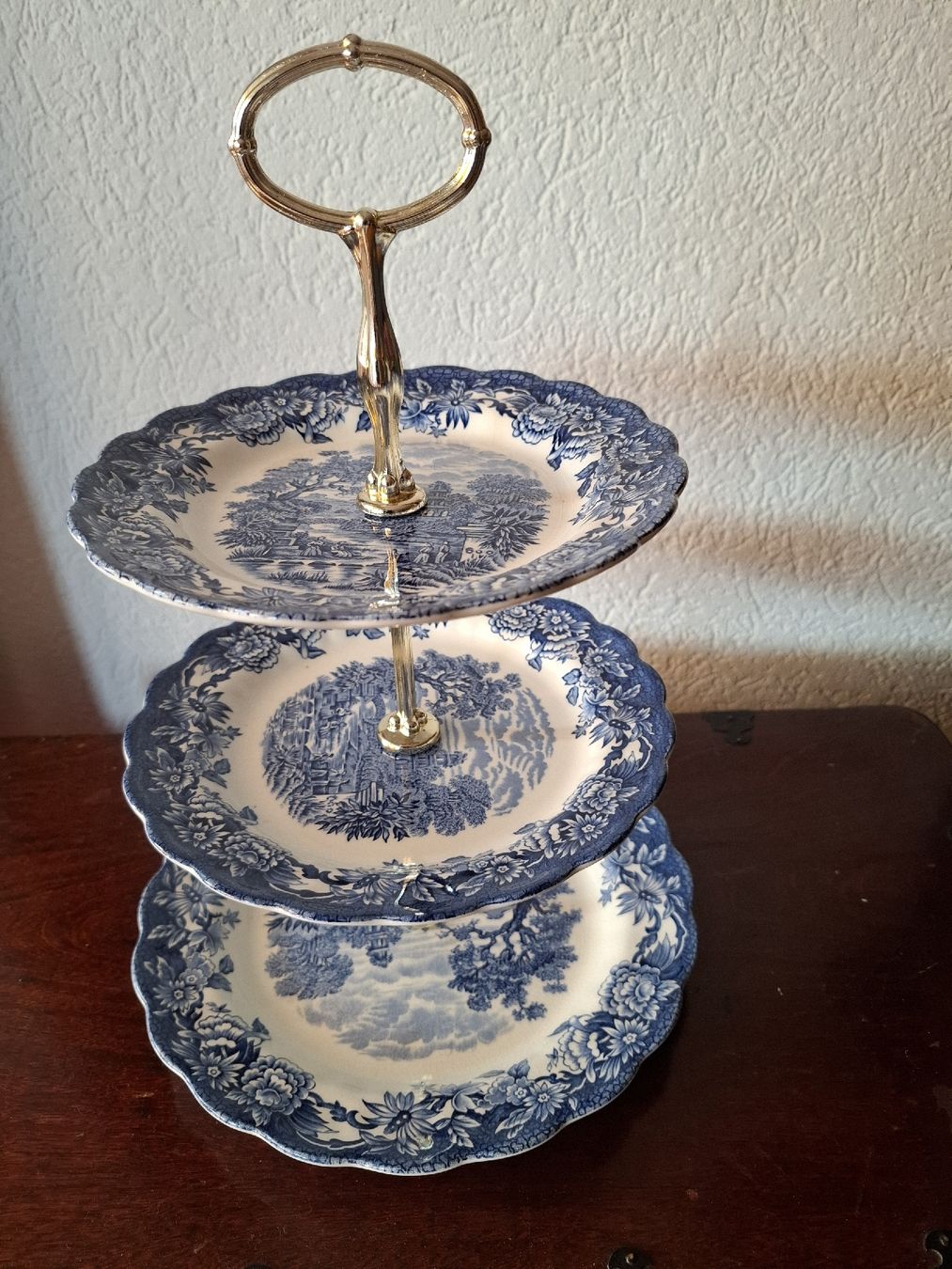 Servierplatten: Plat superposé ancien, service anglais  – Gebraucht aus Moutier von Carambaaa 1