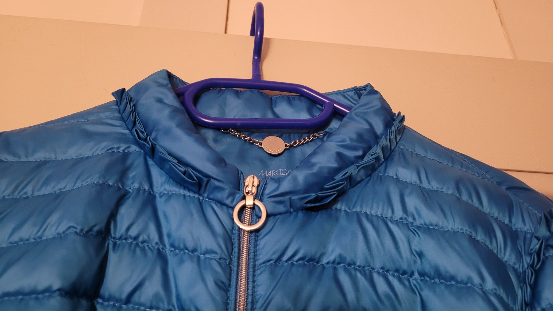 Marc Cain Giacche: Spitzen Daunenjacke Marc Cain Gr.N5 – Nuovo (secondo la descrizione) da Winterthur venduto da Wohnhaus 3