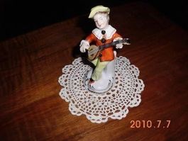 UNTERWEISSBACH THÜRINGEN PORZELLANFIGUR