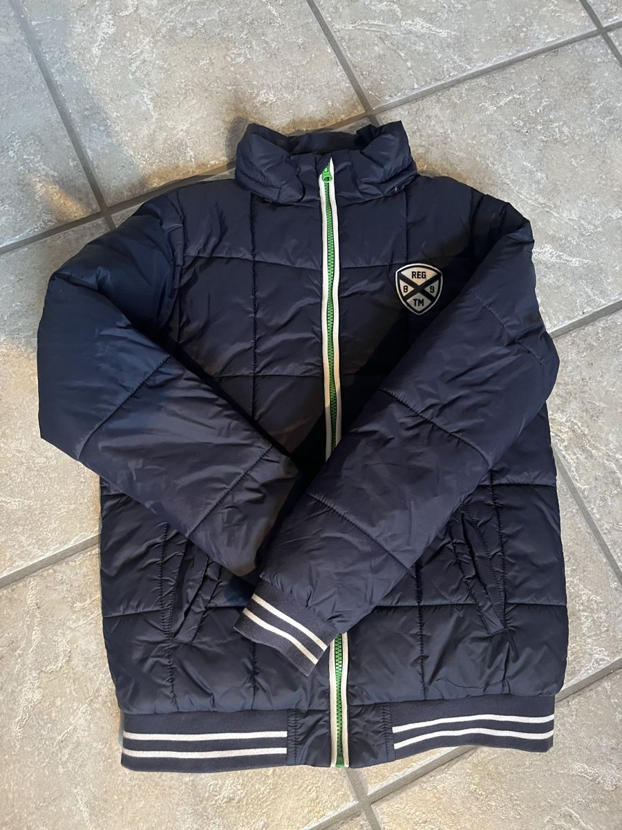 Tchibo Vestes & Manteaux: Winterjacke Tchibo Gr 158/164 Jungs – D'occasion à Urdorf par worldaround