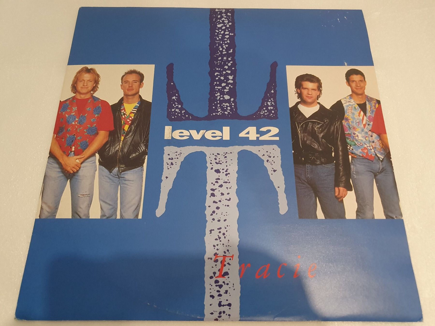 Schallplatten: Level 42 – Tracie (Single, Synth-pop) – Gebraucht aus Uster von Vinyl-Leidenschaft