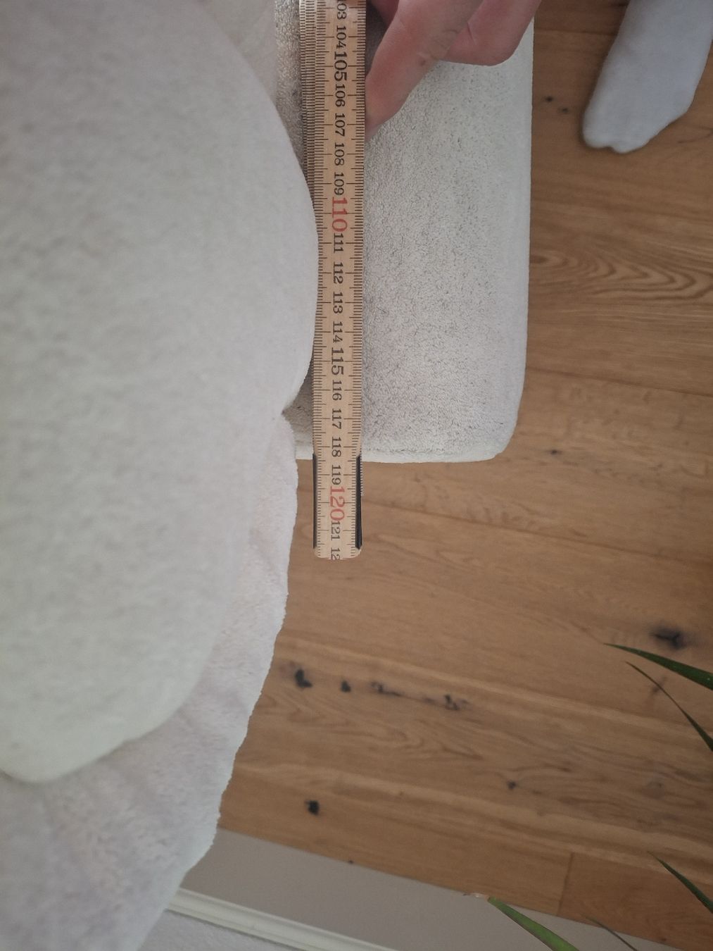 Poltrone: Grosser weisser Sessel – Usato da Oberdiessbach venduto da guy_7blb 6