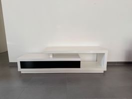 A DONNER : Fernsehmöbel