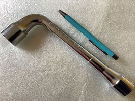 Pfeifenkopfschlüssel 24mm, Neu von SANDVIK BELZER, NP 71.-