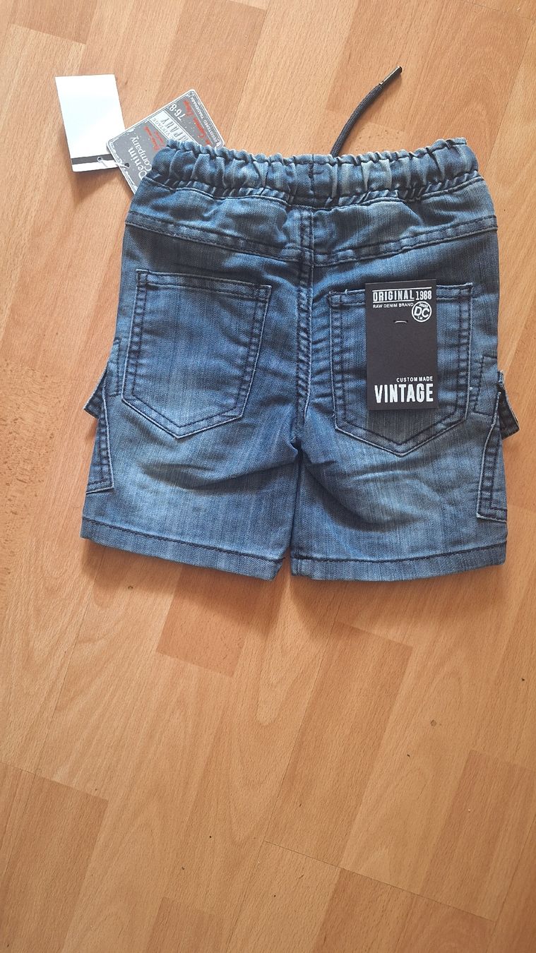 Hosen: Short cargo neuf avec étiquette - 92/98 – Neu und originalverpackt aus Neuchâtel von Kebah 1