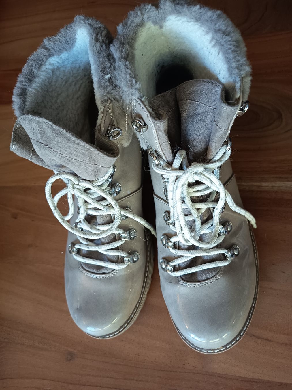 Landrover Scarpe da donna: Schuhe Landrover Grösse 38 – Usato da Wald ZH venduto da -lea-