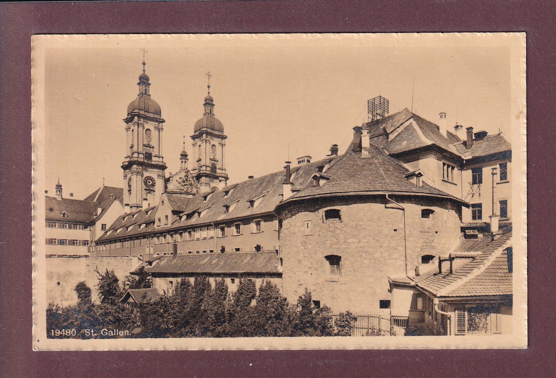 Ansichtskarten: ST. GALLEN - Kloster – Gebraucht aus Pully von nicecards