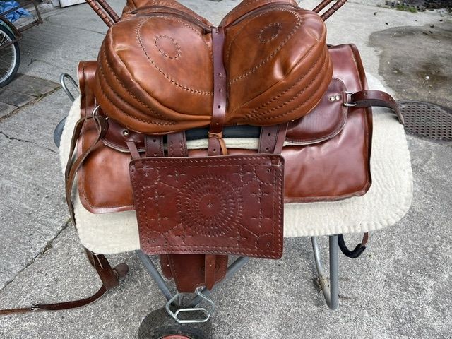 Selle & Accessori: original georgischer Reitsattel – Nuovo (secondo la descrizione) da Dussnang venduto da khulamahula 1