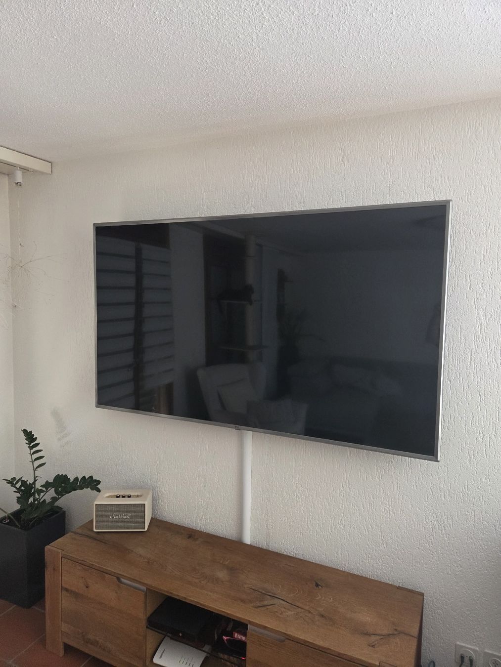 LG Televisori: LG LCD Diagonal 194 cm – Usato da winterthur venduto da Atum 1