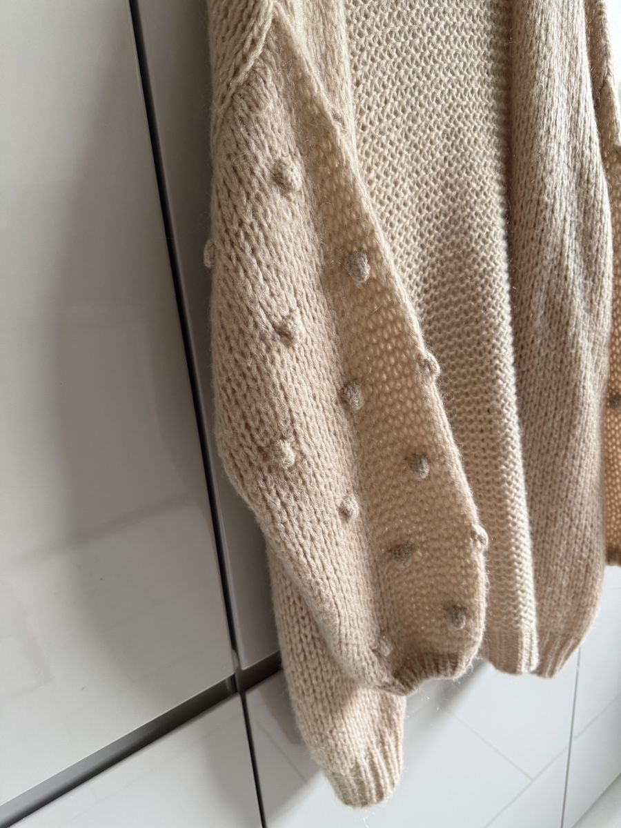 Maglioni & Felpe: KONTATTO Strickjacke Beige Oversized mit Noppen – Nuovo (secondo la descrizione) da Küsnacht ZH venduto da divarocci 3