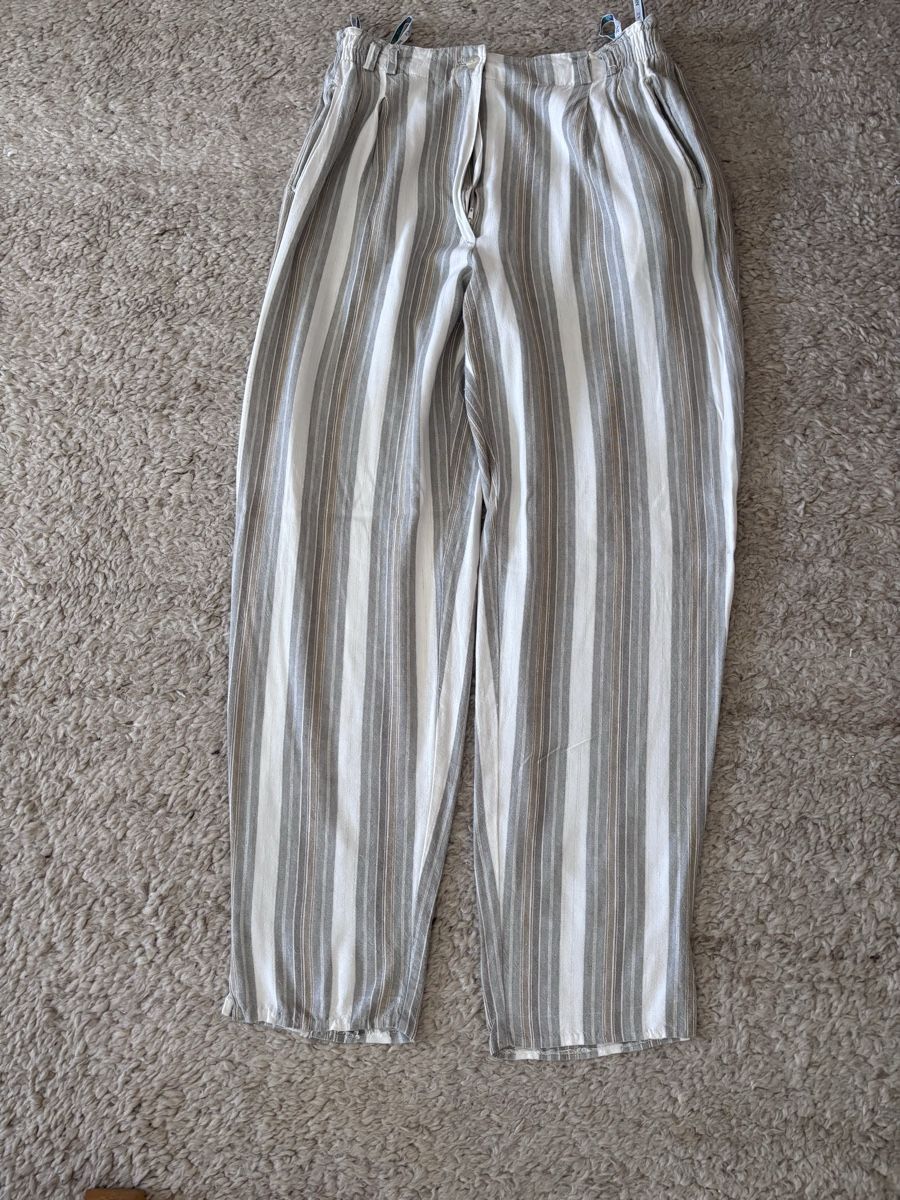 H&M Pantaloni: Hose Gr 42 – Usato da Schliern b. Köniz venduto da Puffin48