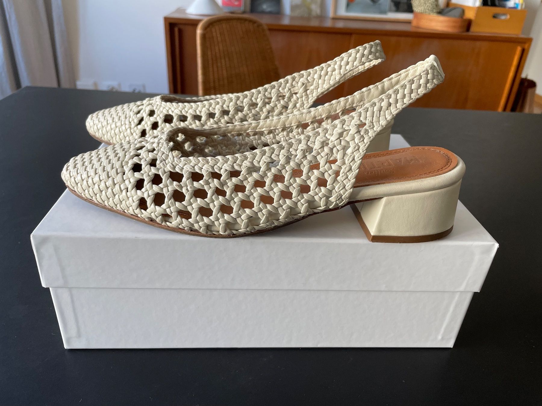 Scarpe da donna: Souliers Martinez Sandalen Gr. 39 – Usato da Zürich venduto da Nhpp 1