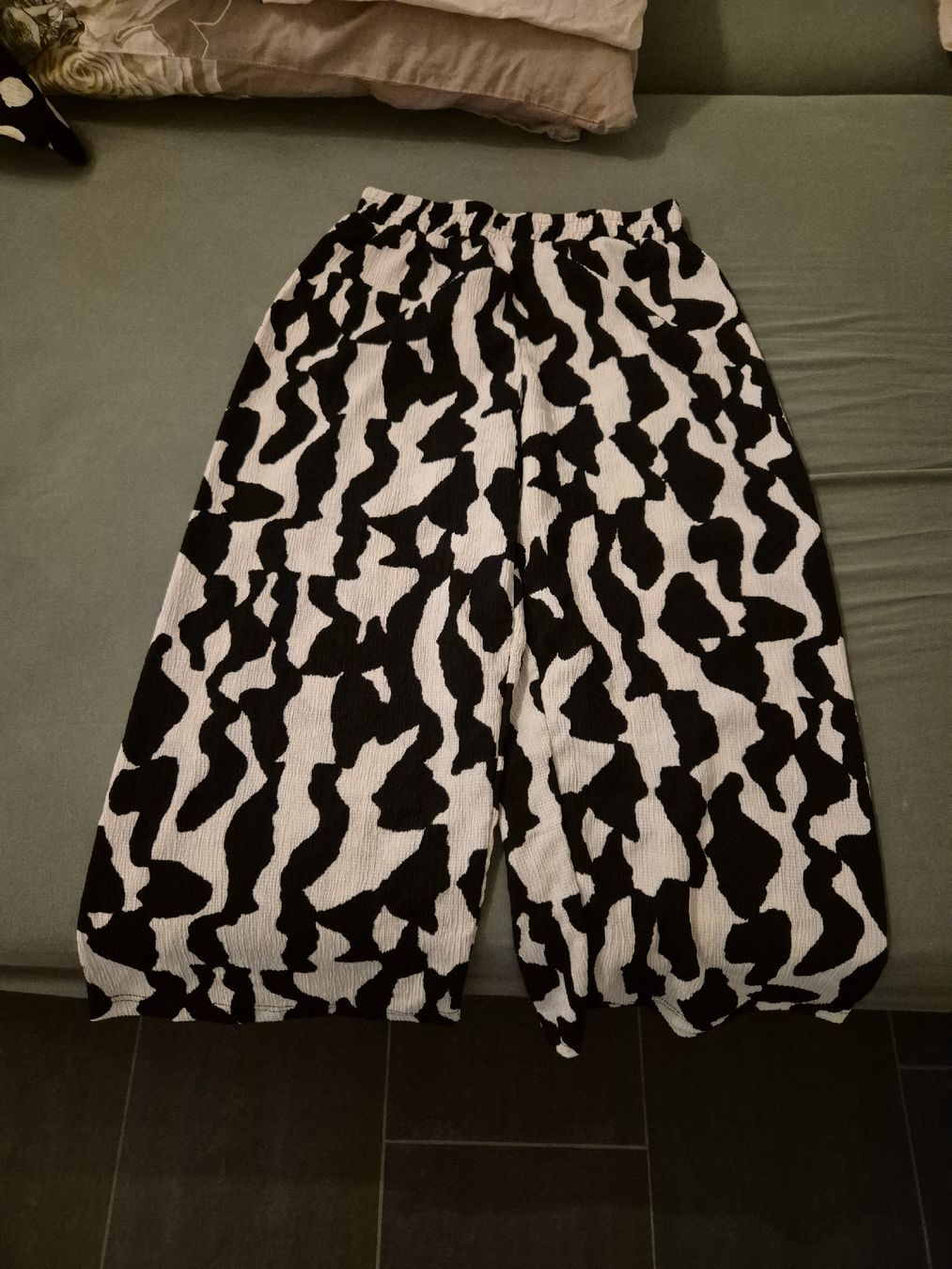 Pantaloni: Hose S – Usato da Würenlingen venduto da kuh33