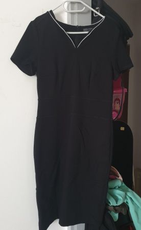 Airfield schönes Kleid Gr 40