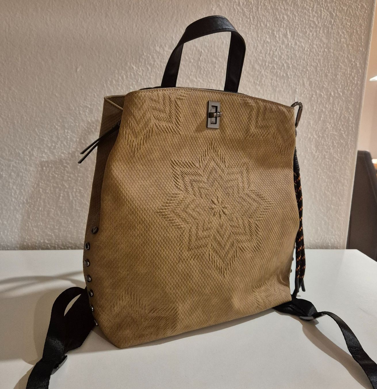 Borse da donna: Damen Tasche – Usato da Mellingen venduto da Loewe2006 4