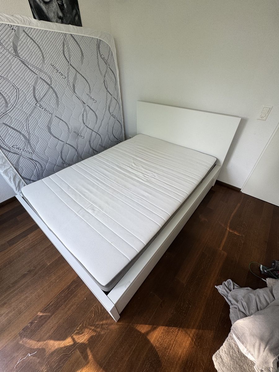 Ikea Betten: IKEA Bett weiss 140x200 cm  – Gebraucht aus Sissach von Gunzi04 3