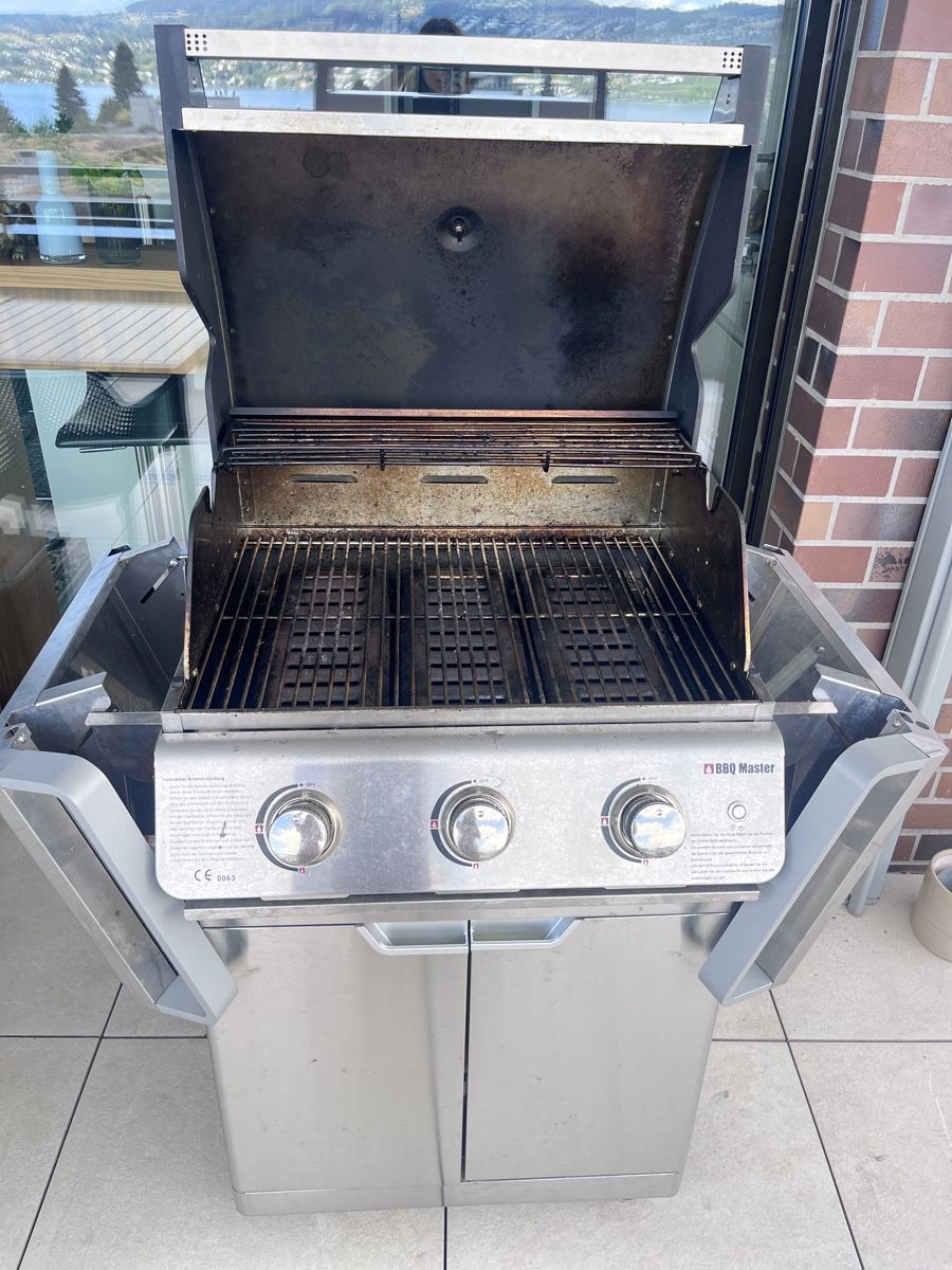 Grills: BBQ, Grill  – Gebraucht aus Oberrieden von yim_jb6g 1