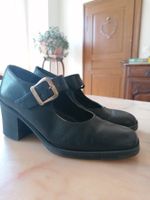 Pumps 38