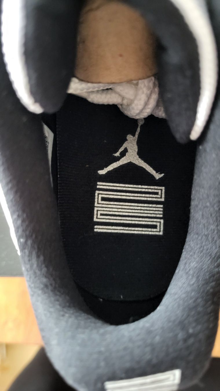 Scarpe da uomo: Jordan 11 retro low – Nuovo e nell'imballaggio originale da Bern venduto da Sneakerheadz 5