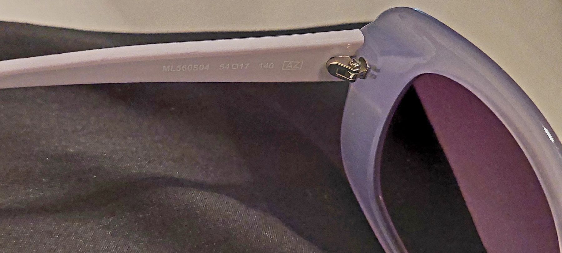 Moschino Brillen & Gläser: Sonnenbrille von Love Moschino – Gebraucht aus Safenwil von fra_t5c9 3