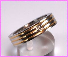 Herrenring aus Edelstahl mit Zirkonia