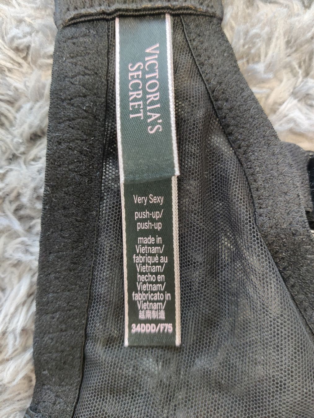 Victoria's Secret Altra biancheria intima: Victoria Secret Bombshell BH NEU – Nuovo (secondo la descrizione) da Pieterlen venduto da Saemelili 6