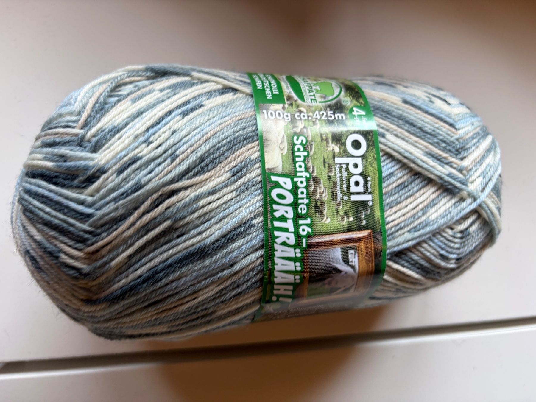 Wolle: 1Knäuel Opal Sockenwolle – Neu und originalverpackt aus Büsserach von bor_s88m
